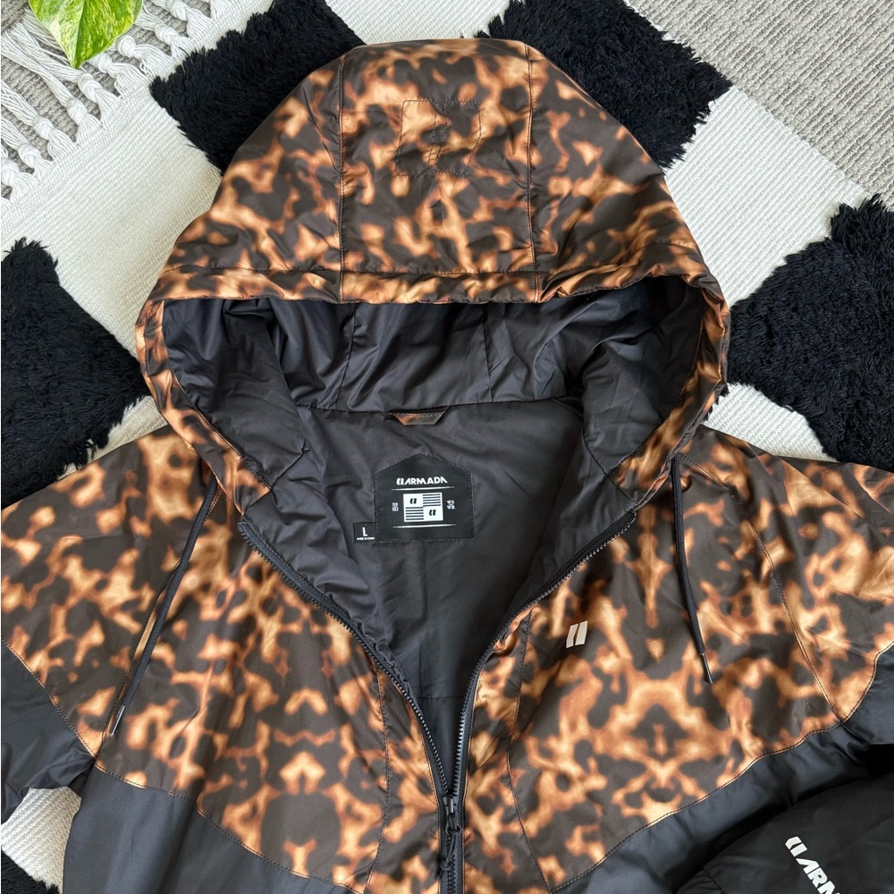 NWOT Armada Puff Jacket - Picture 8 of 11